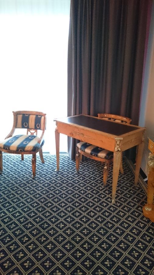 Hotel Fleur De Lys Bailleul  Kültér fotó