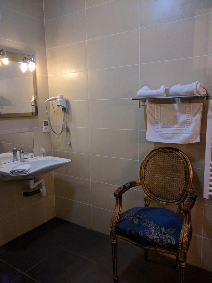Hotel Fleur De Lys Bailleul  Kültér fotó